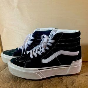 W’s Vans platform sneakers